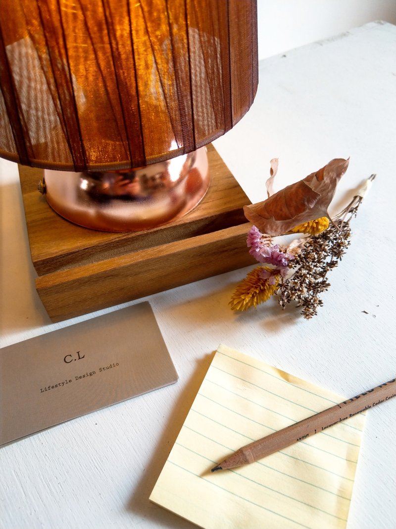 C.L Studio 【设计师 工业风华丽复古木座桌灯/台灯】赠手工刻字 - 灯具/灯饰 - 其他金属 金色