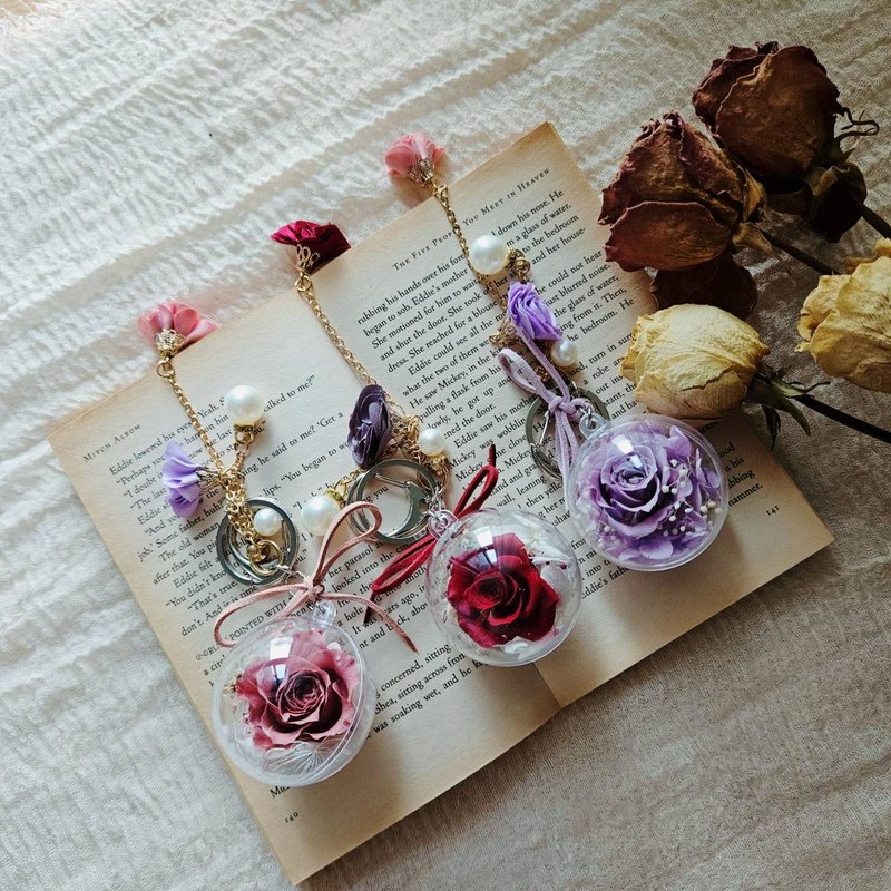 波波球玫瑰吊饰 永生花钥匙圈 - 干燥花/捧花 - 植物．花 粉红色