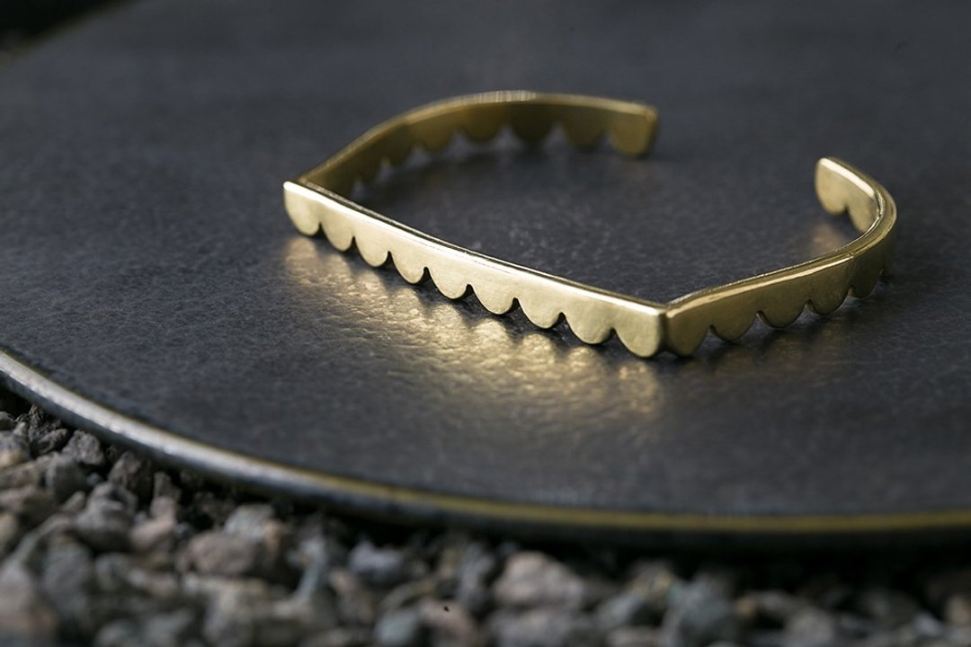 Misstache 胡子小姐 黄铜手环 Brass Bangle Adjustable - 手链/手环 - 铜/黄铜 金色