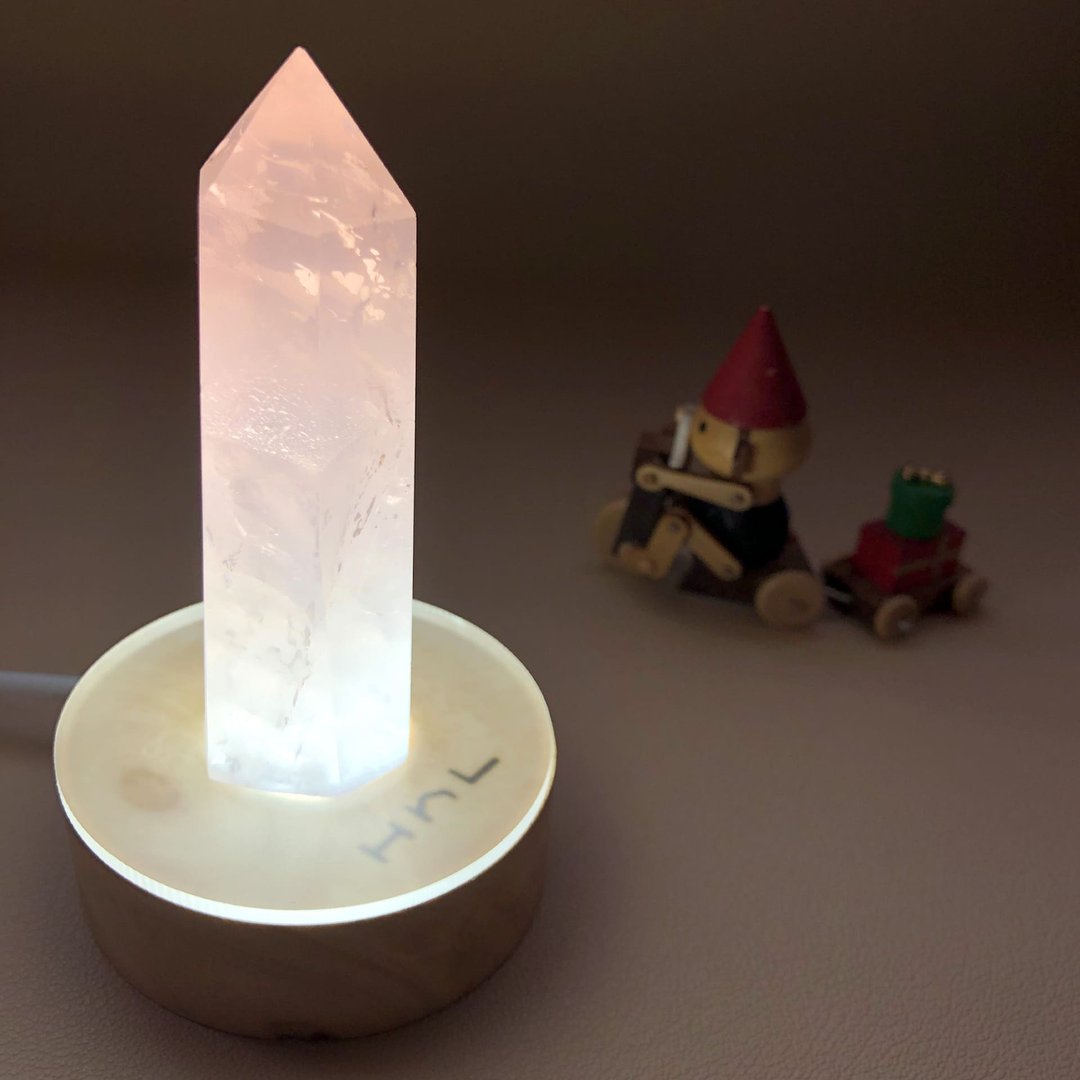 【开运水晶灯】天然粉晶 告别单身 业绩长红也可很文青 (含灯座 - 摆饰 - 水晶 白色
