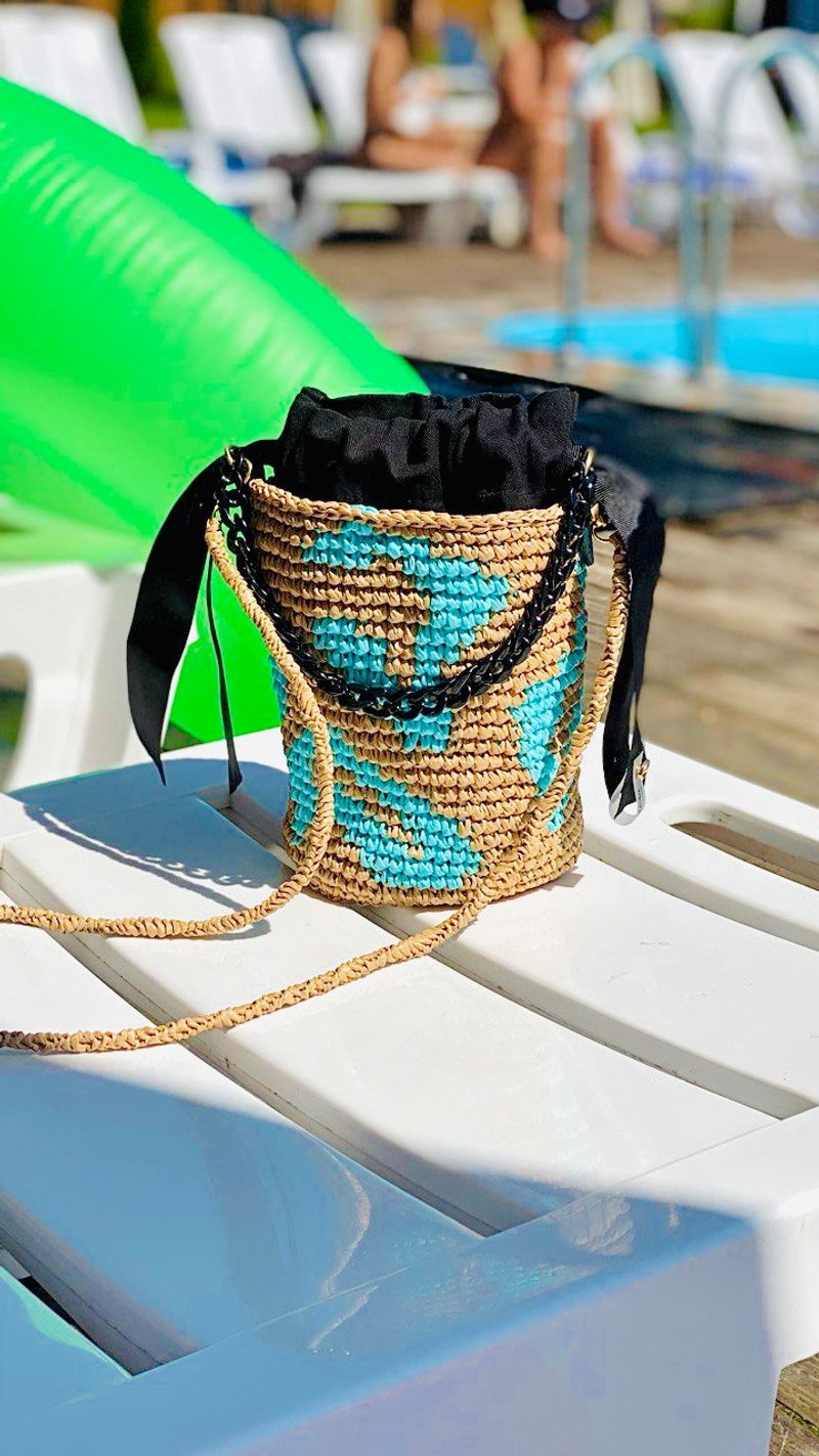 圆底手提包 手机包 钩针包 束口袋 豹纹包 - 束口袋双肩包 - 聚酯纤维 多色