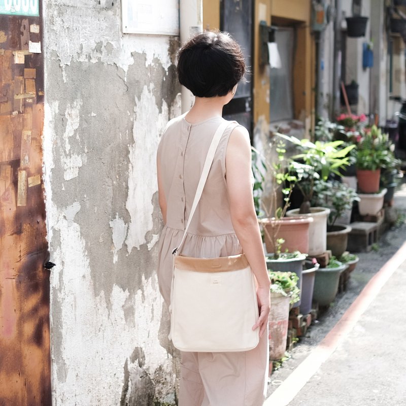 4-way 吐司包 - 米胚布配咖啡 - 侧背包/斜挎包 - 棉．麻 白色