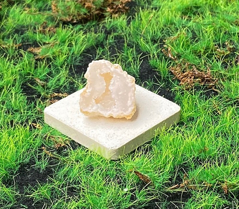 能量摆饰 招财开运8-招财玛瑙白晶洞 疗愈 开运 旺财运 旺事业 - 摆饰 - 水晶 多色