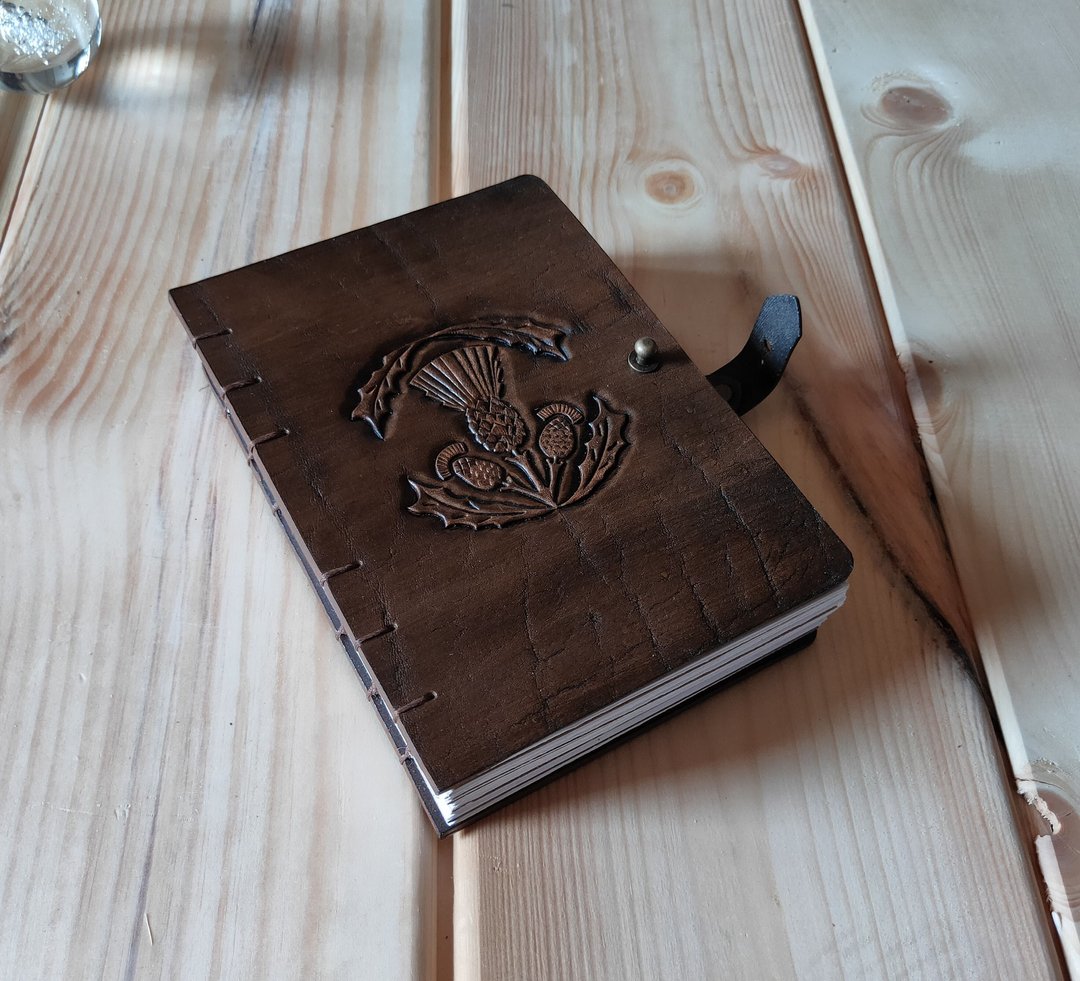 A6 Size, Coptic Binder, Grimoire, Brown Leather  Magazine, Thistle Notebook - 笔记本/手帐 - 真皮 咖啡色