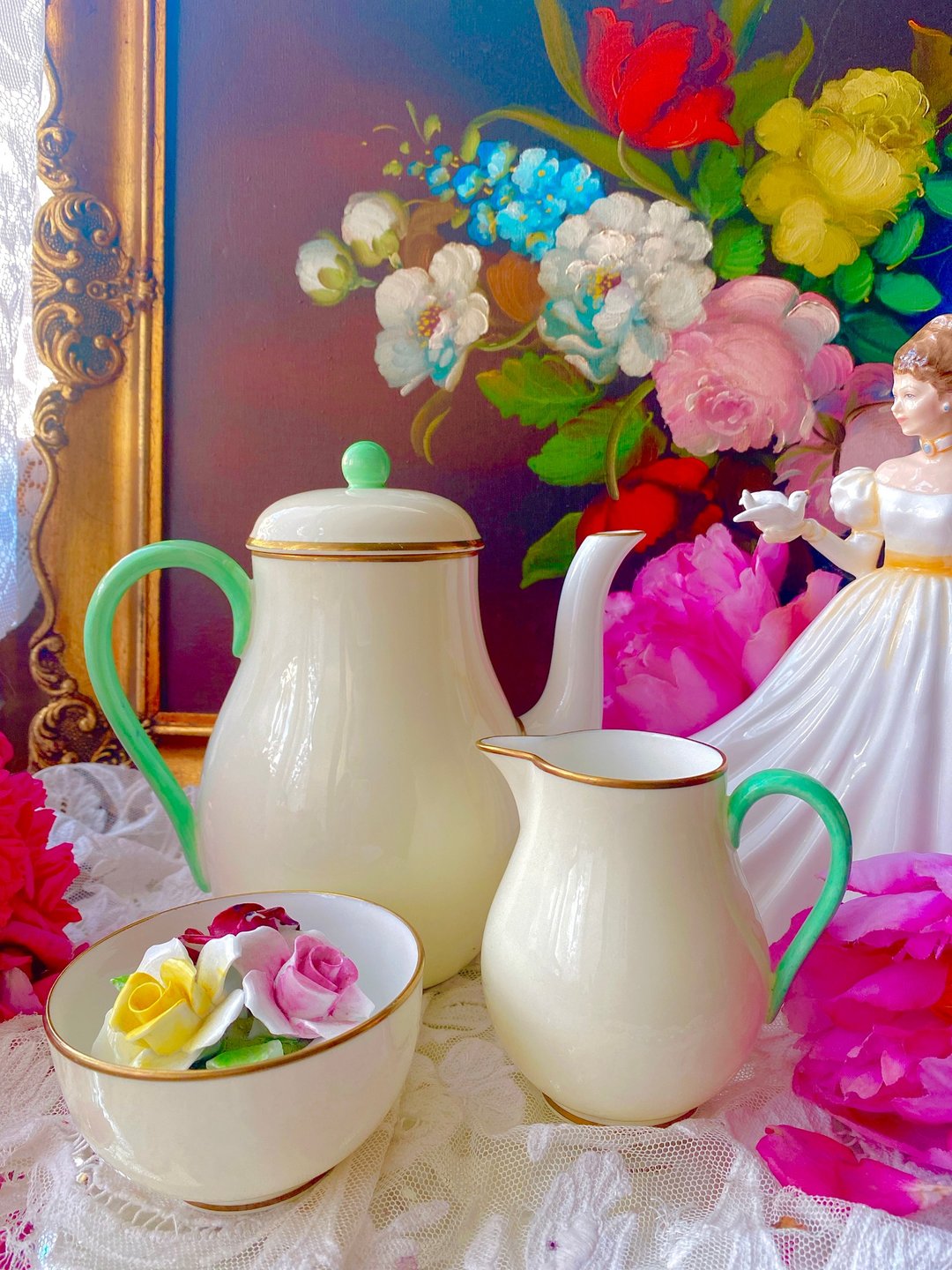 英国制骨瓷 1891年 wedgwood 手绘奶壶 奶盅 冷水壶 - 茶具/茶杯 - 瓷 黄色