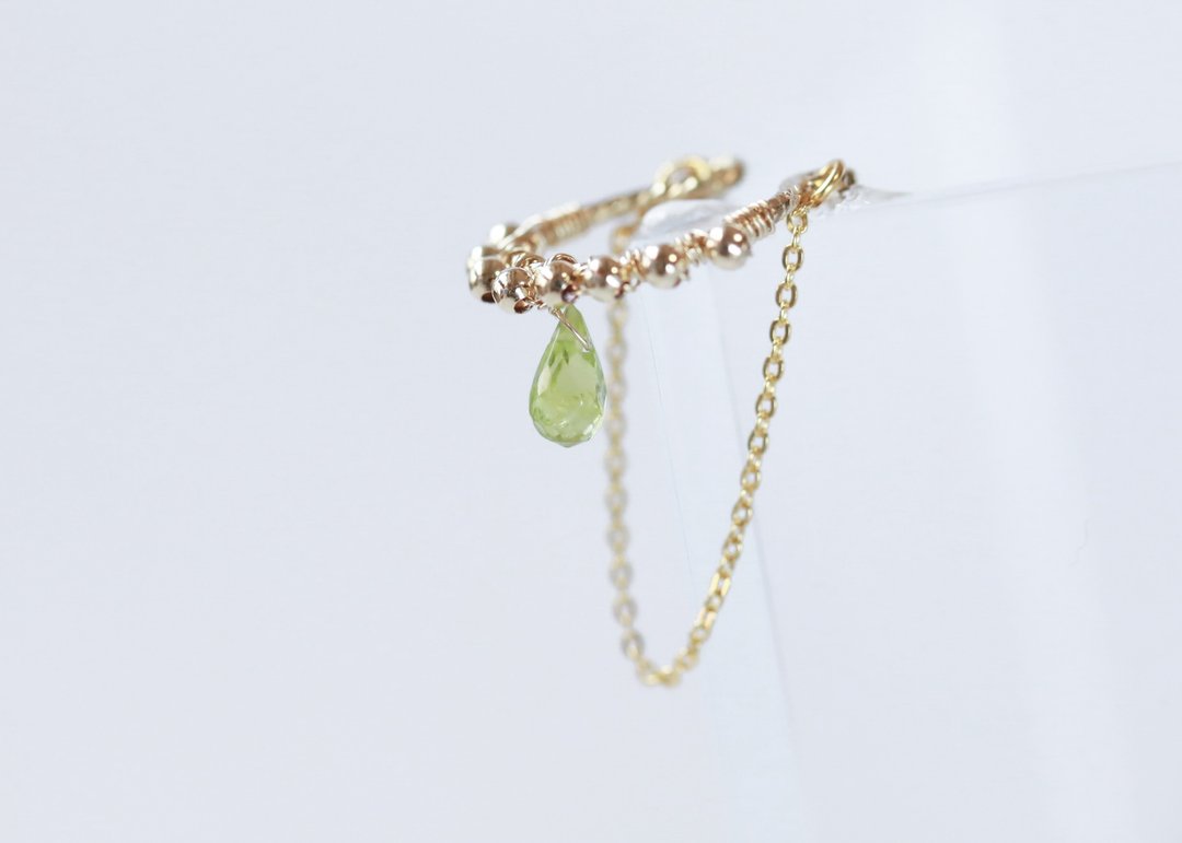 14kgf ear cuff mattina peridot - 耳环/耳夹 - 半宝石 绿色