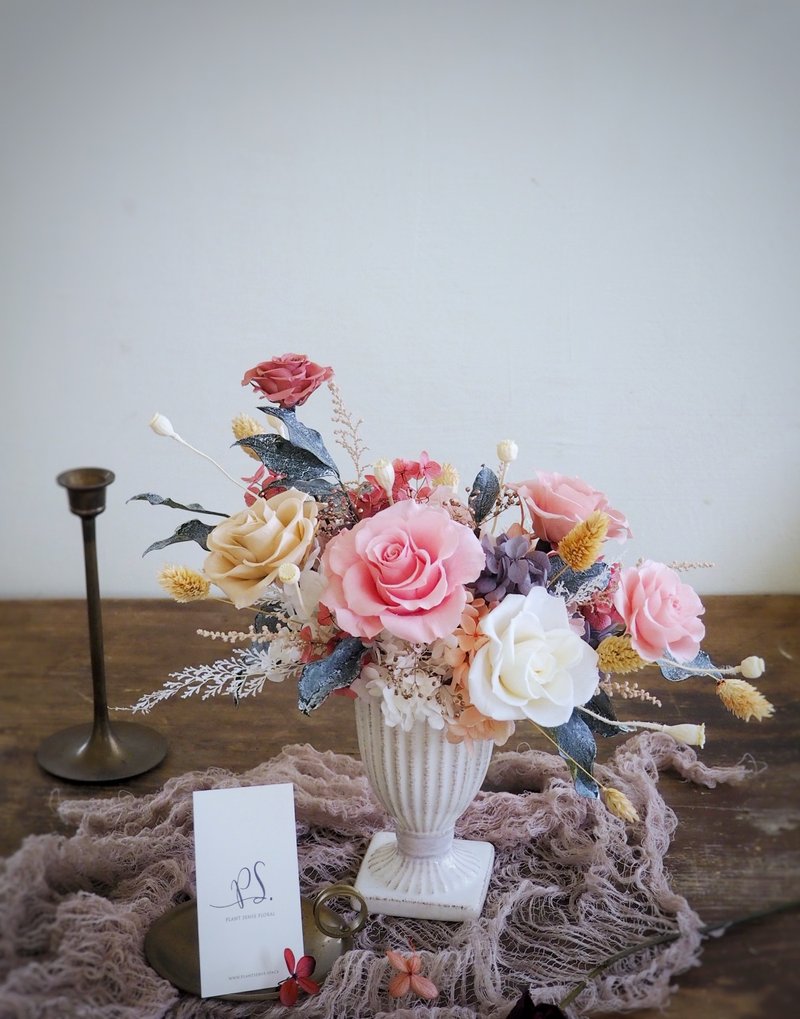 母亲节定制花礼花束经典花礼【古典高脚瓷器永生桌花】永生花不母 - 植栽/盆栽 - 植物．花 红色