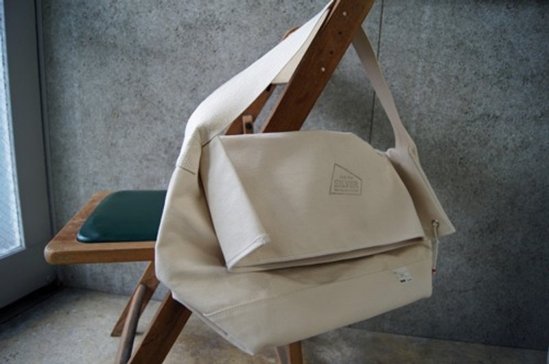 Shoulder bag BIG SACK - 侧背包/斜挎包 - 棉．麻 白色