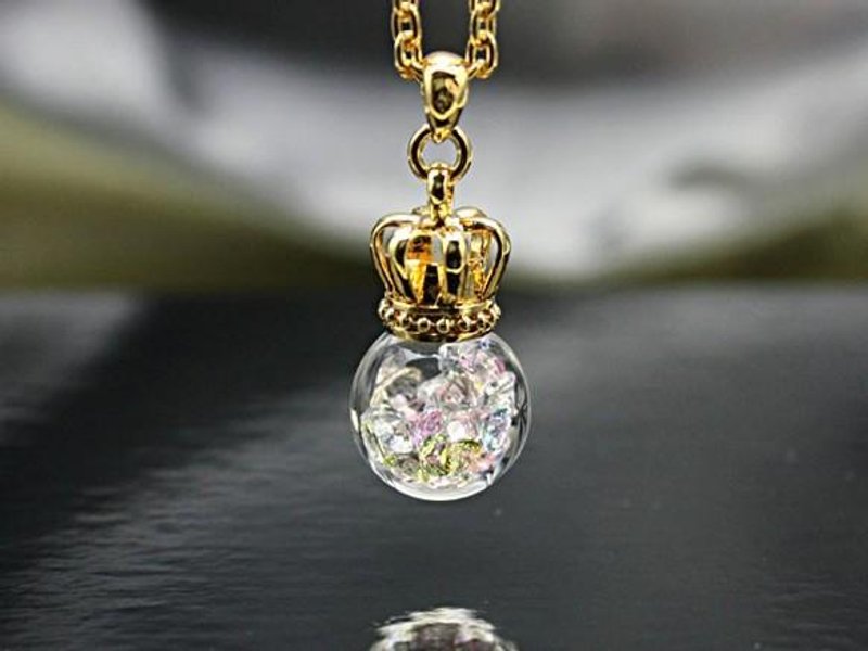 Bijou glass ball Gold Crown S Pendant Light stone color - 项链 - 其他金属 