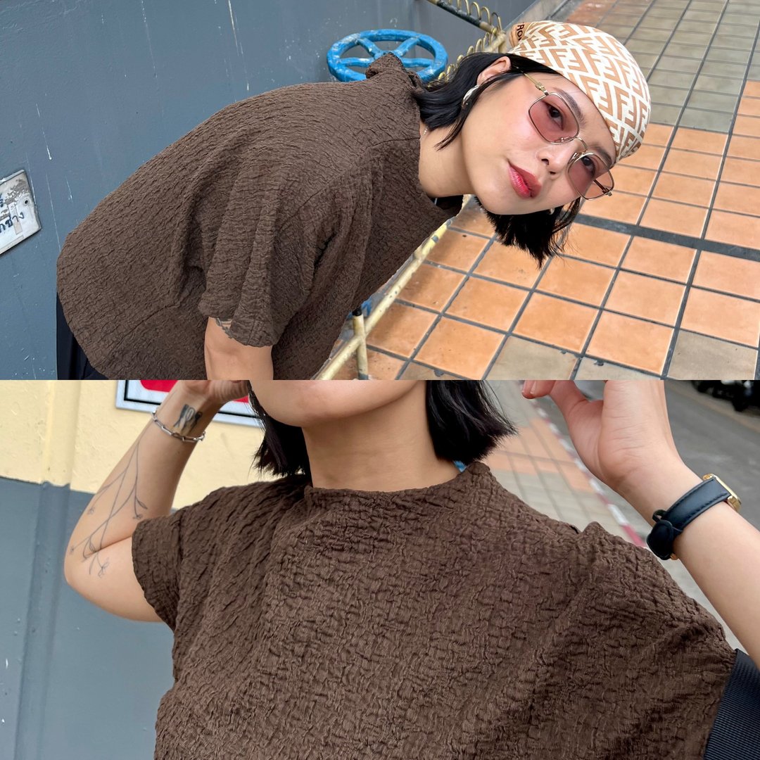 Textured blouse 短袖高领上衣 - 女装上衣 - 其他材质 咖啡色