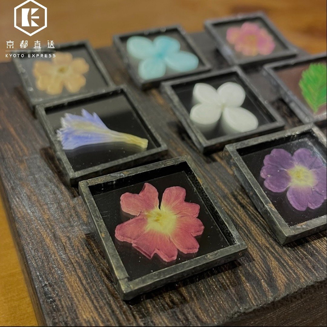 玻璃与花卉的结合【Hacomidori】干花镜面胸针 / 环保回收材料 - 徽章/别针 - 玻璃 
