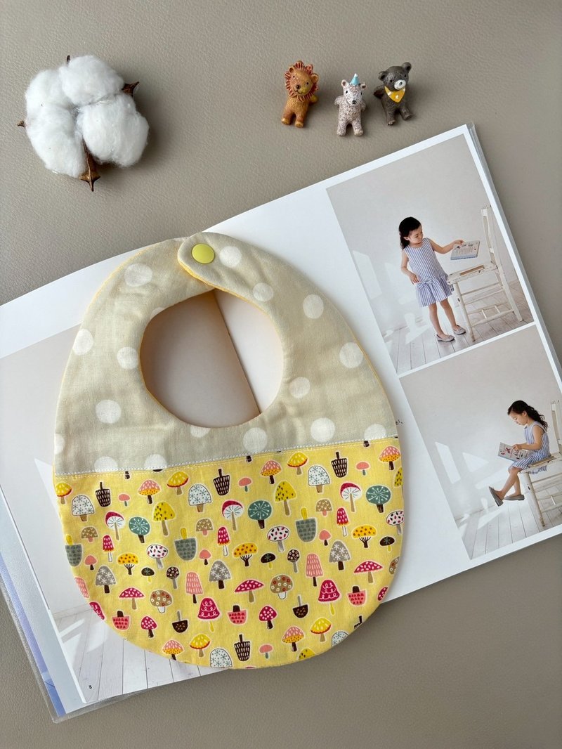 神奇的小蘑菇 六重纱围兜兜 新生儿礼 弥月礼 奶嘴链  口水巾 - 满月礼盒 - 棉．麻 黄色