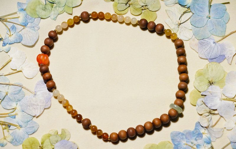 纯手工设计制作印度进口野生黑肉沉水老山檀和田玉两圈手链 - 手链/手环 - 宝石 多色