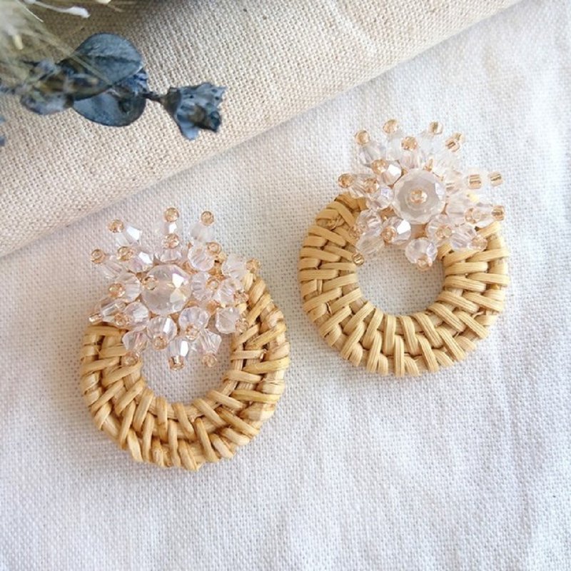 Beaded cabochons and rattan Clip-On, earrings - 耳环/耳夹 - 其他金属 咖啡色