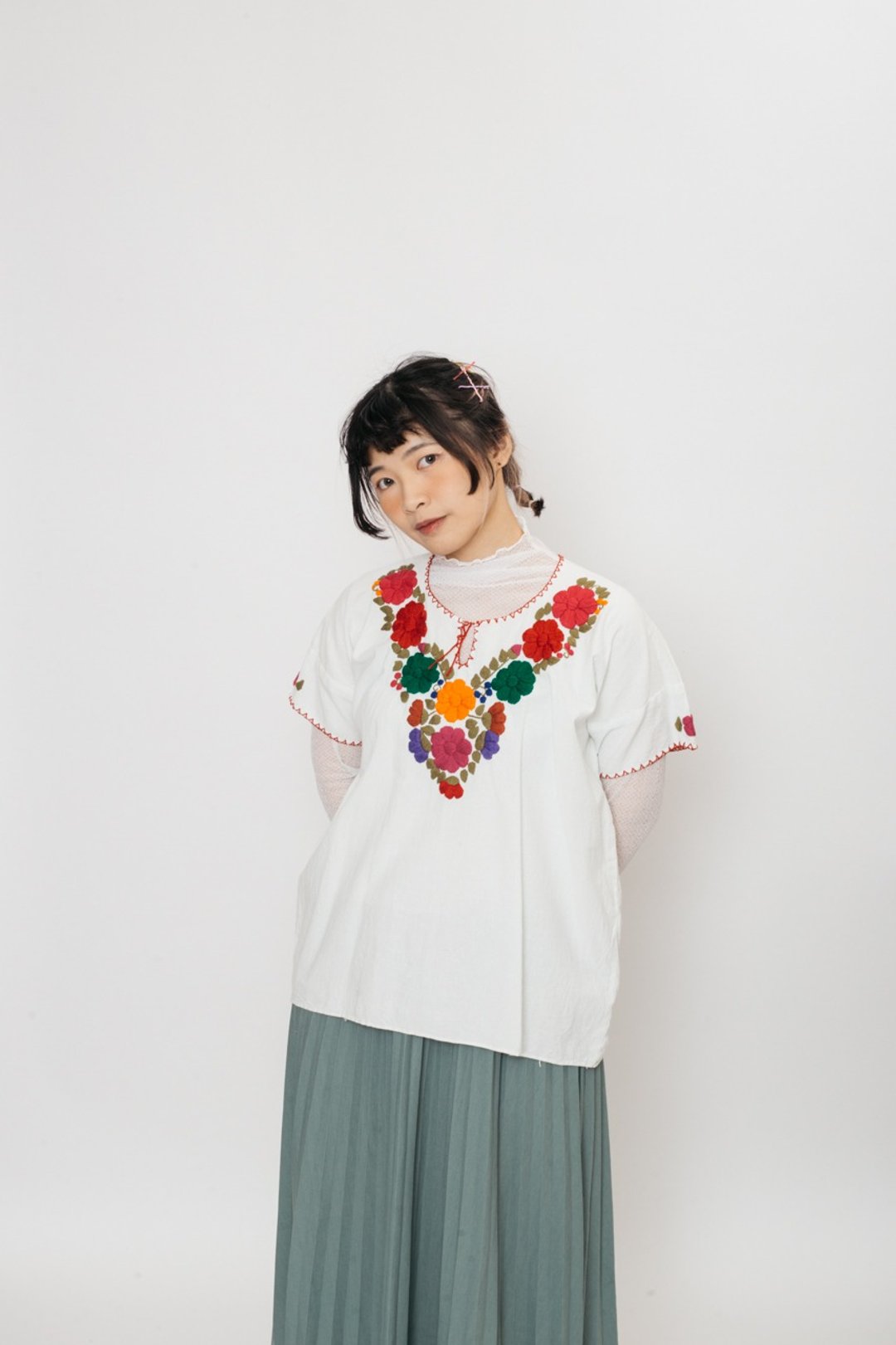 民族刺绣上衣.Embroidery Folk Blouse【初恋贩卖所】A1091 - 女装上衣 - 棉．麻 