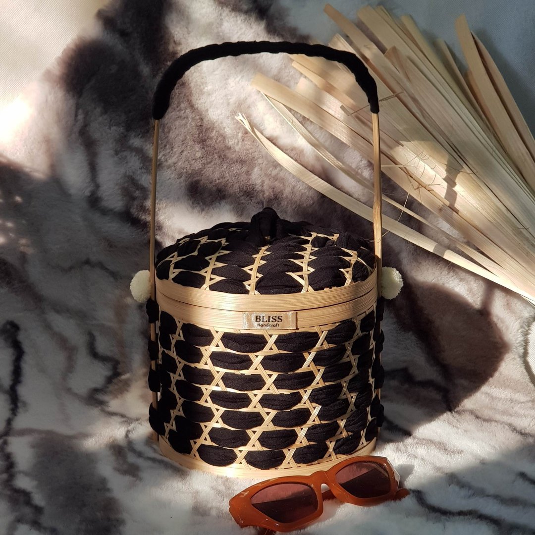 White weave picnic bag - 手提包/手提袋 - 竹 黑色