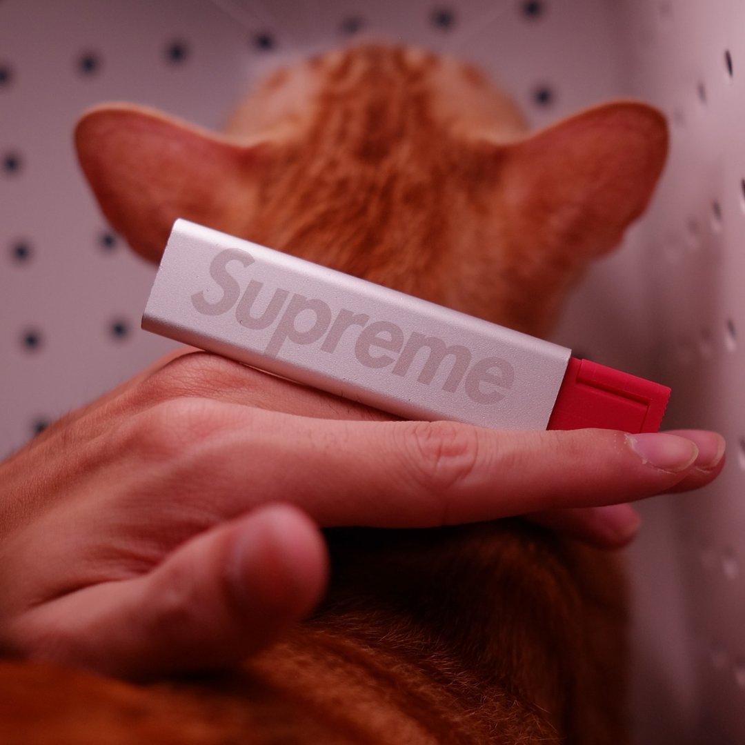 美国 Slice 联名 Supreme 开箱刀 - 剪刀/拆信刀 - 其他材质 红色