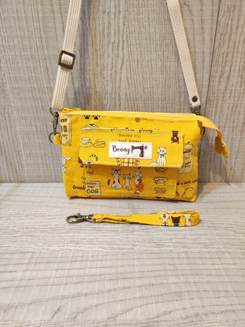 多功能手机袋--猫咪图案布 - 侧背包/斜挎包 - 棉．麻 