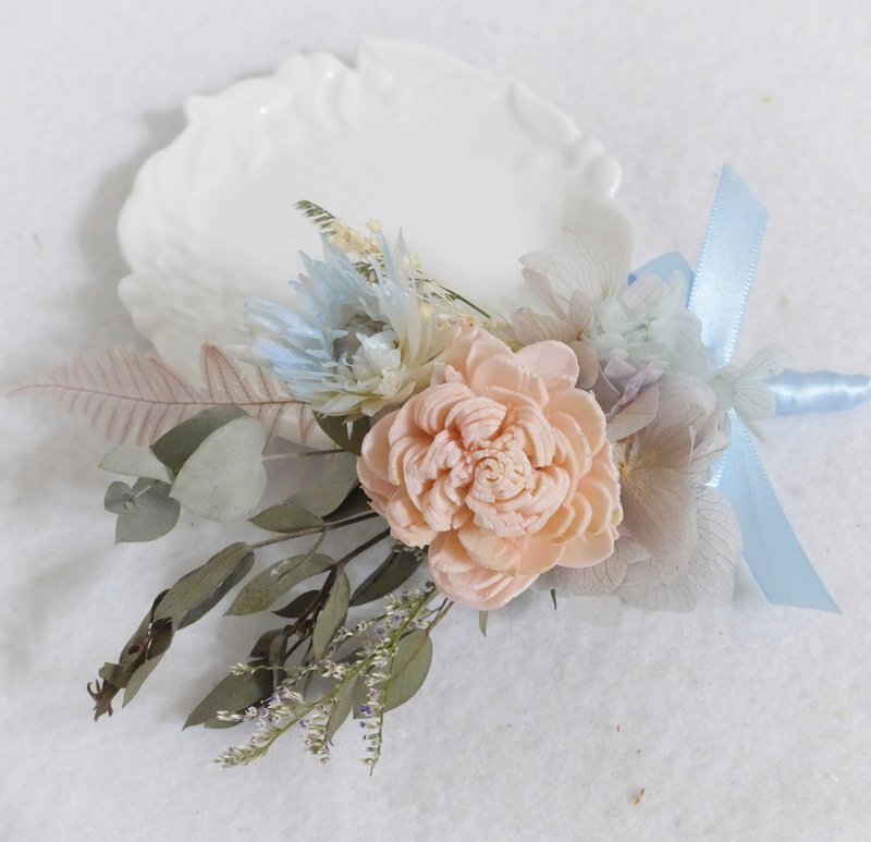 新郎主婚人伴郎娘招待胸花 结婚花束情人节求婚告白生日求婚礼物 - 胸花/手腕花 - 植物．花 多色