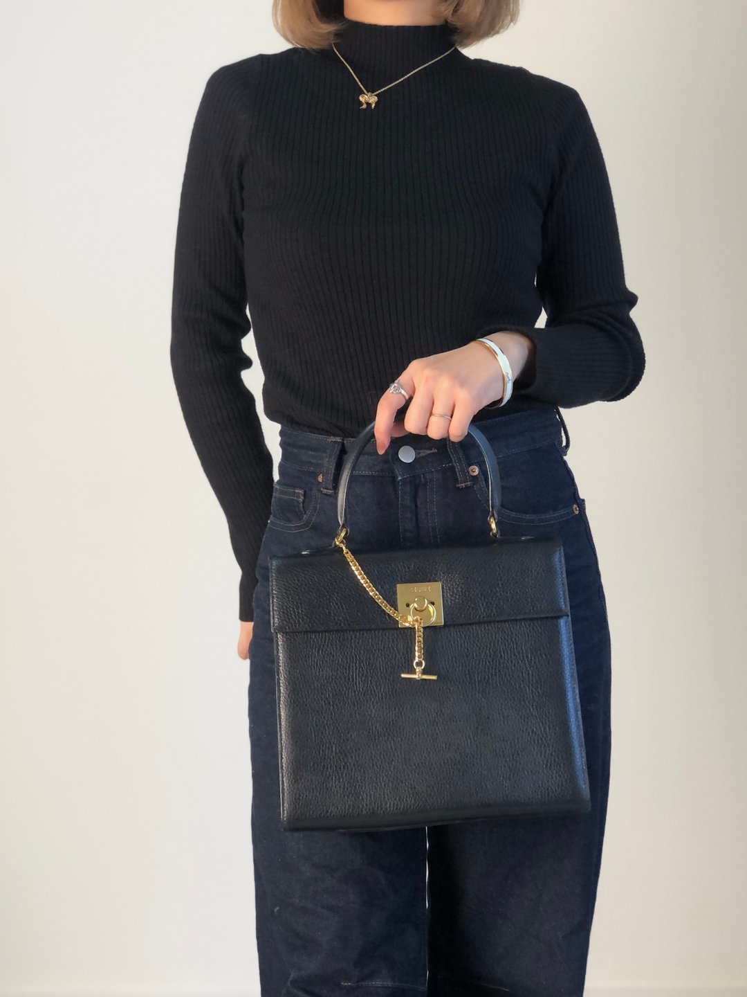 【VintageShop solo 日本直送中古包专卖店】CELINE 赛琳 手提包 黑色 锁头 压纹皮革 皱褶皮革 vintage 复古 b8e6px - 手提包/手提袋 - 真皮 黑色