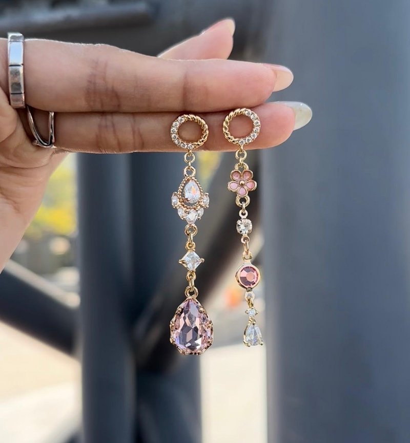 粉红之心浪漫玫瑰耳环 - 耳环/耳夹 - 其他金属 粉红色