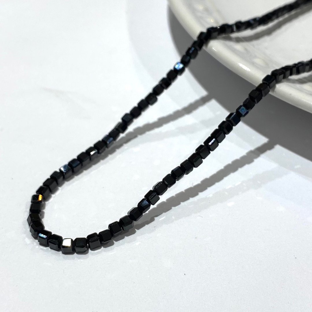 【黑碧玺 14K金填充】NB176 天然石黑碧玺 2x2mm 立方体项链 40cm 14KGF - 项链 - 宝石 黑色