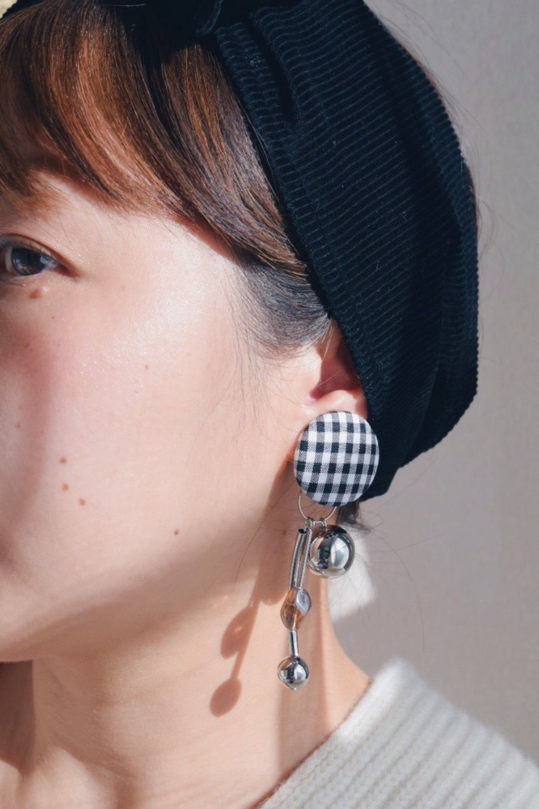 2way dress-up metal × gingham (pierce) - 耳环/耳夹 - 铜/黄铜 黑色