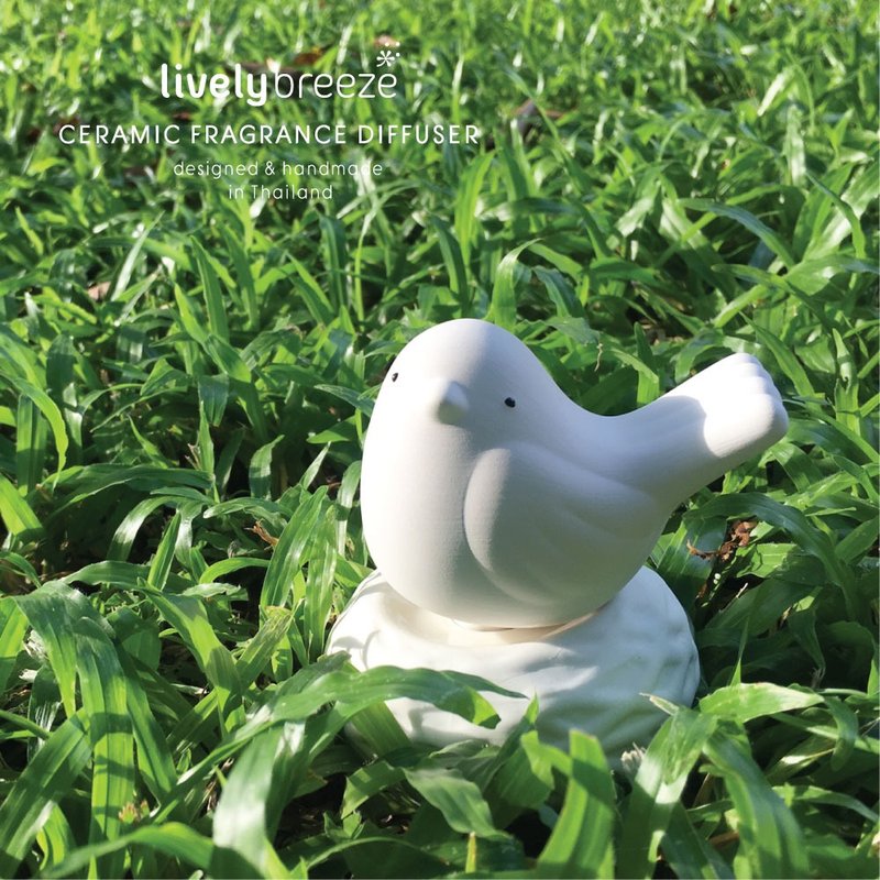 LIVELY BREEZE 白色鸟巢陶瓷扩散器 - 香薰/精油/线香 - 其他材质 白色
