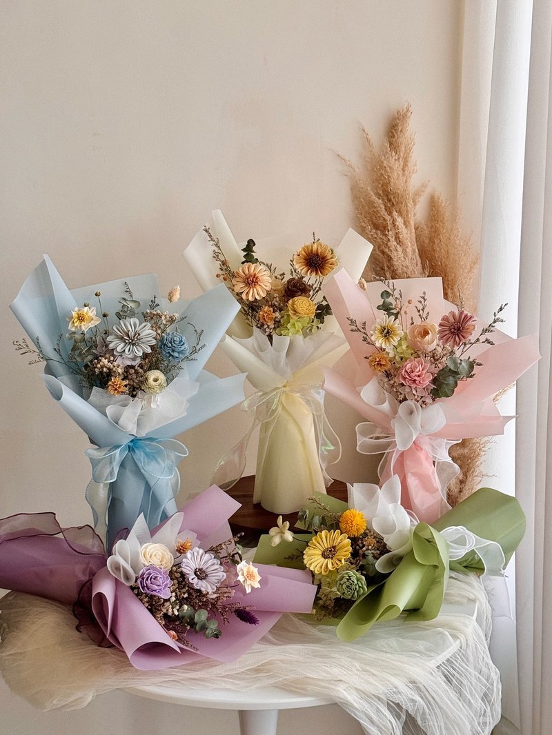青春调色板 毕业花束 多色可选 - 干燥花/捧花 - 植物．花 多色