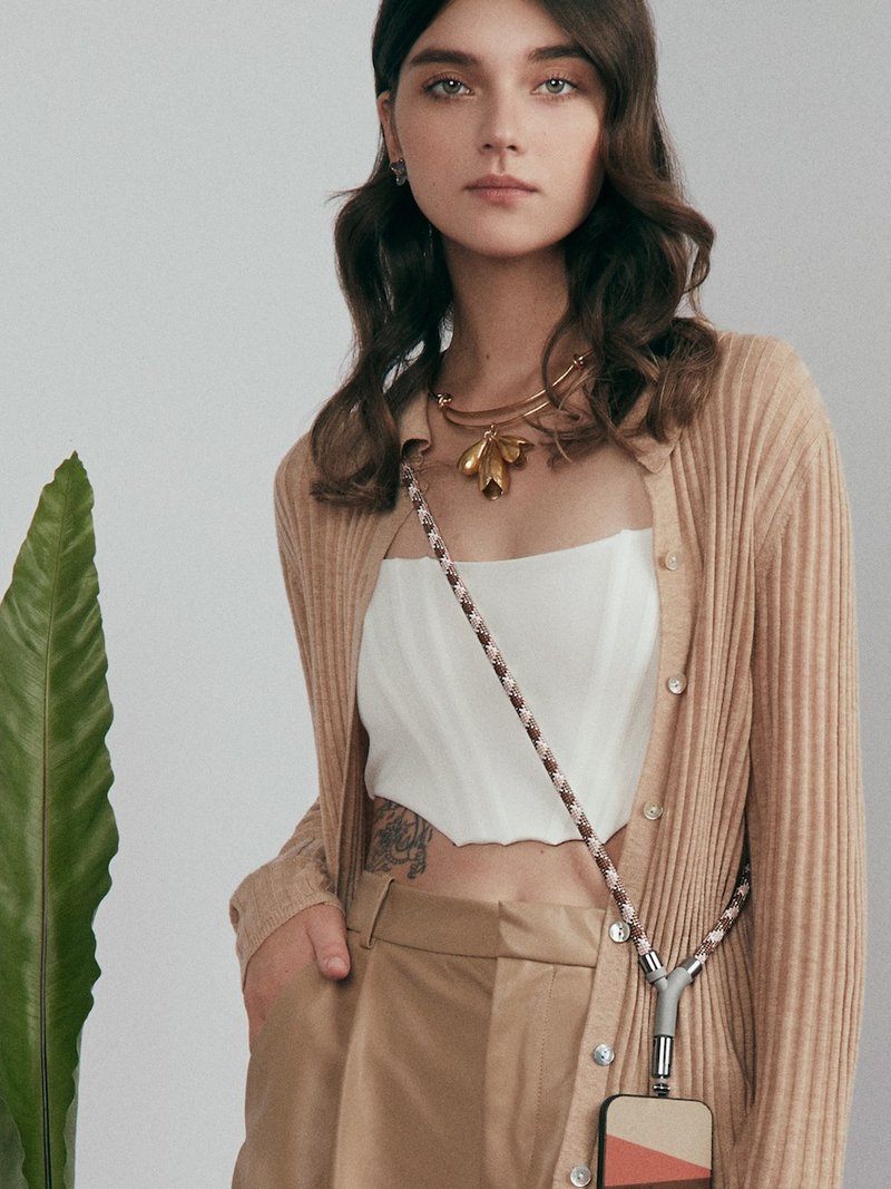 Yoggle Pro2 手机侧背带 可换绳【原创设计】啡红色The McCartney - 挂绳/吊绳 - 棉．麻 红色