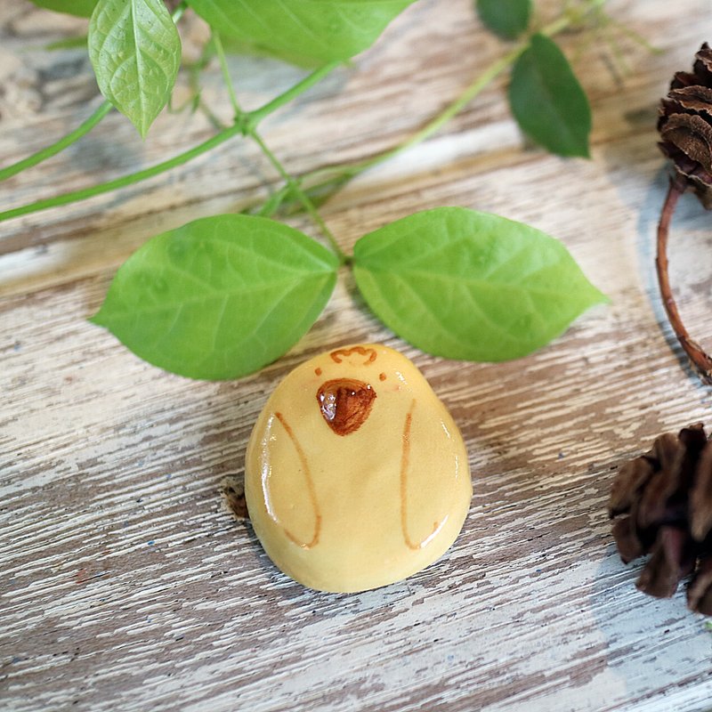 chickbrooch2 - 胸针 - 陶 