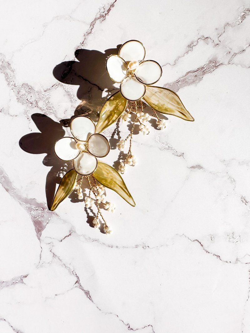 花花园耳环新娘新娘新娘婚纱饰品婚礼 - 耳环/耳夹 - 压克力 白色