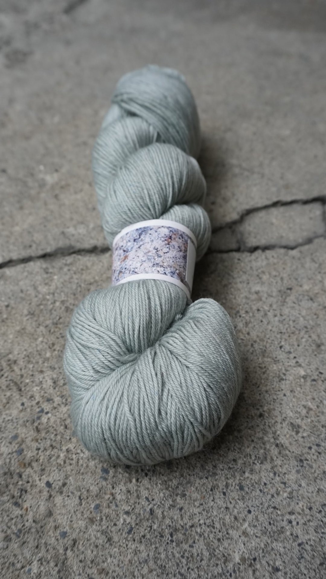 手染线。灰绿-(Sock yarn/ 袜线) - 编织/刺绣/羊毛毡/裁缝 - 羊毛 绿色