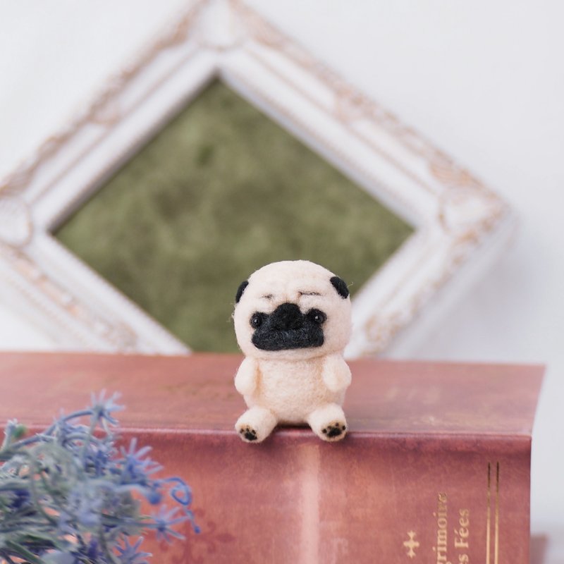 玩偶风格眉毛巴狗 (电话巴狗・黑巴狗) 羊毛毡 - 玩偶/公仔 - 羊毛 卡其色