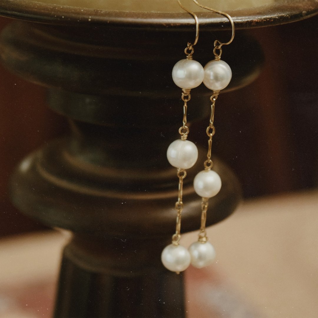 14k注金 Dara 珍珠耳环 /14kgf Dara pearl earring - 耳环/耳夹 - 贵金属 