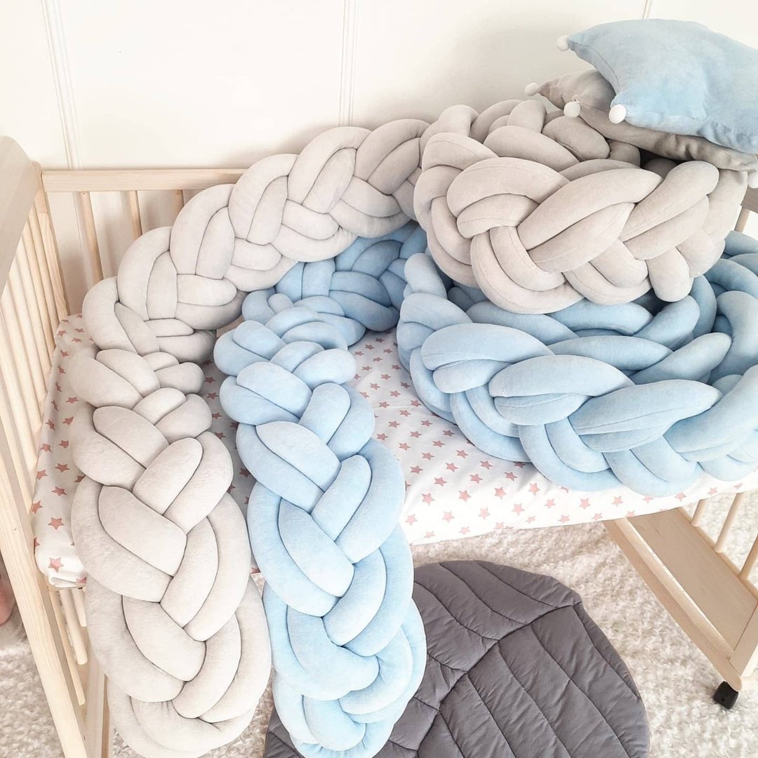 Braided crib  bumper.  Nursery crib bedding + Star pillow as a gift! - 婴儿饰品 - 棉 