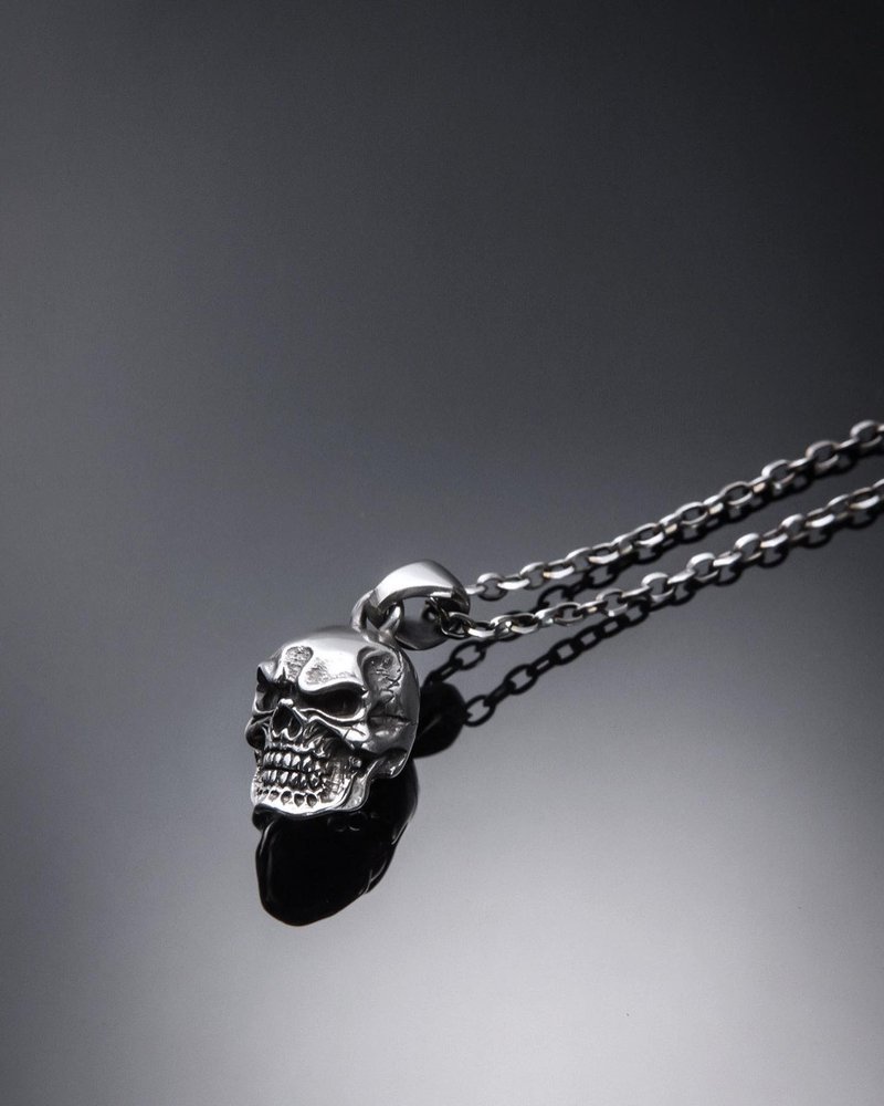 Simple Solid Skull Pendant | 简约实心骷髅吊坠项链 - 项链 - 纯银 银色