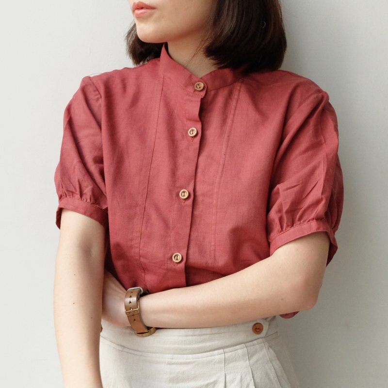 微高领公主袖上衣-红宝石色 - 女装上衣 - 棉．麻 红色