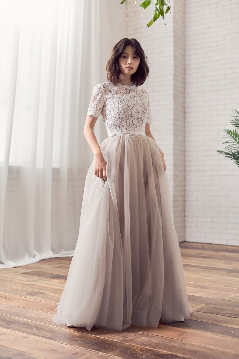 Mikeshi wedding 白色蕾丝背心上衣 - 晚装/礼服 - 其他材质 灰色