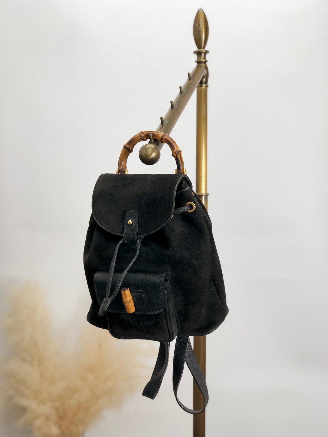 【 日本直送 名牌中古包 】GUCCI 古驰 后背包 黑色 竹节 麂皮 00319560030 vintage 古董 sb5ikr - 后背包/双肩包 - 真皮 黑色