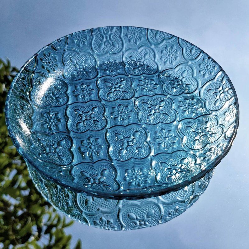 彩晶海棠花玻璃盘 15.4厘米中盘 海棠花玻璃 玻璃盘 饰品盘 - 盘子/餐盘/盘架 - 玻璃 