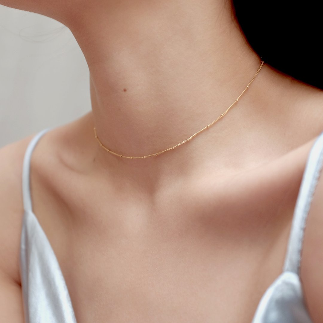 Open on Museum - Girl in a Nude Yellow Neckla - 项链 - 纯银 金色