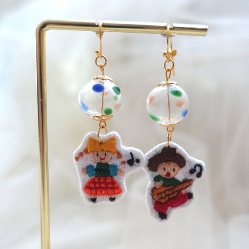 墨西哥风的街头表演者手作耳环 - 耳环/耳夹 - 棉．麻 橘色