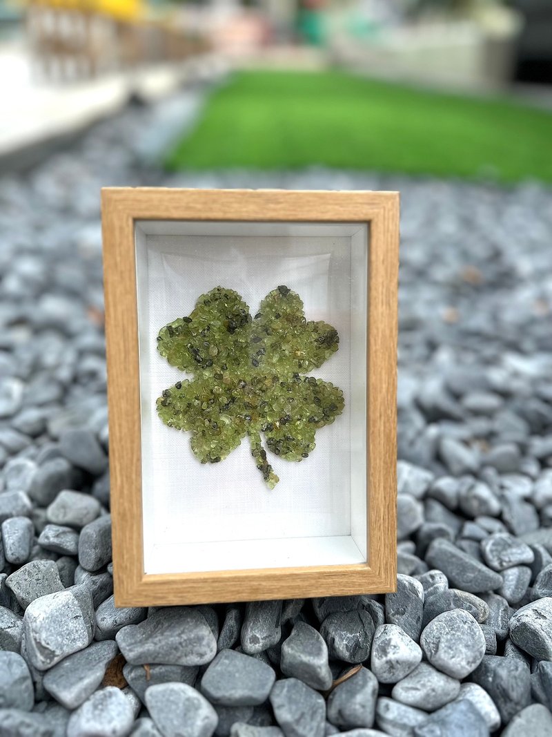 橄榄石/四叶草/水晶画/天然水晶/装饰画/能量水晶阵/幸运石 - 画框/相框 - 水晶 绿色
