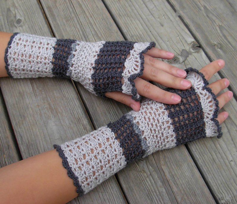 Crochet fingerless gray gloves Crochet wool mittens Lace gloves Arm warmers - 手套 - 羊毛 灰色