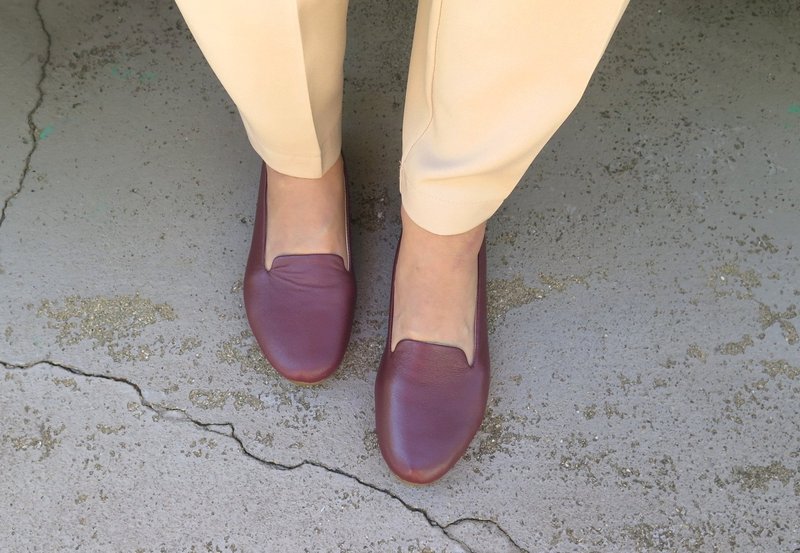 【新款】歌剧院乐福鞋｜一片式皮革的柔软舒适脚感 / 酒红珠光 - 女款休闲鞋 - 真皮 红色