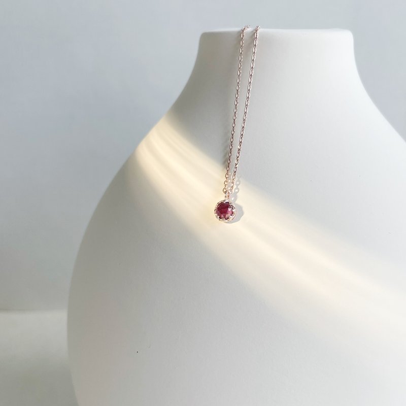 Castle Rosecut玫瑰石榴项链 - 项链 - 宝石 