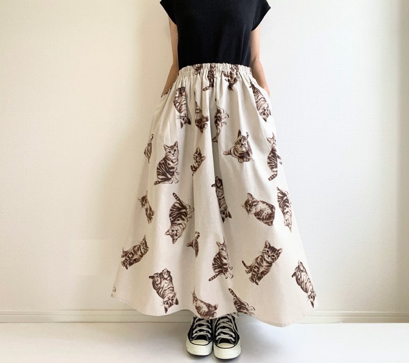 小猫　长裙　猫　咪棉麻　天然　奶茶 米色 - 裙子 - 棉．麻 白色