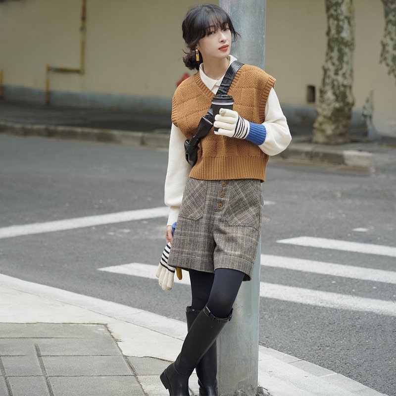 高腰格纹毛呢短裤|裤子|秋冬款|羊毛混纺|Sora-845 - 女装短裤 - 羊毛 