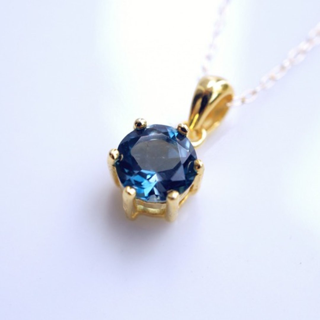 K18 Superb London Blue Topaz Round Cut Necklace Minerva - 项链 - 宝石 蓝色